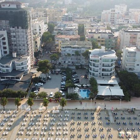 Beachfront Bliss Durrës Esterno foto